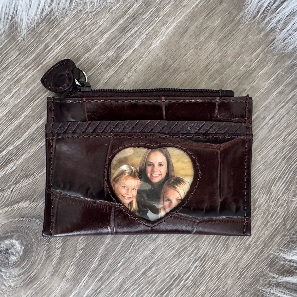💳🤎BRIGHTON Credit Card Coin ID Card Holder